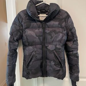 Black camo SAM coat